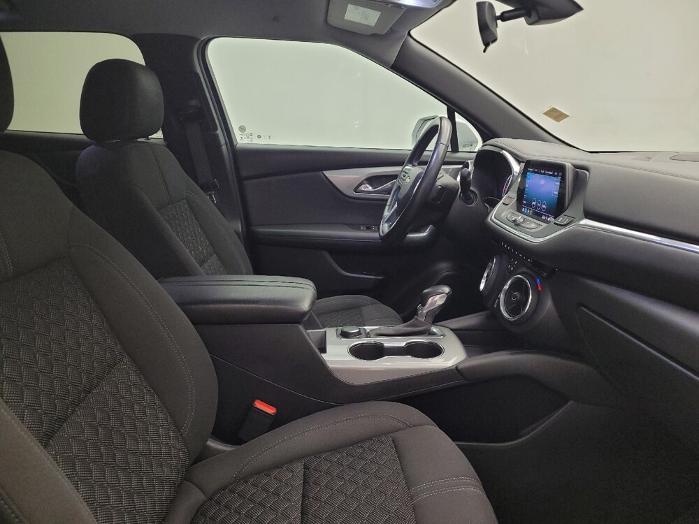 2020 Chevrolet Blazer in Maple Heights, OH 44137 - 18094655 21