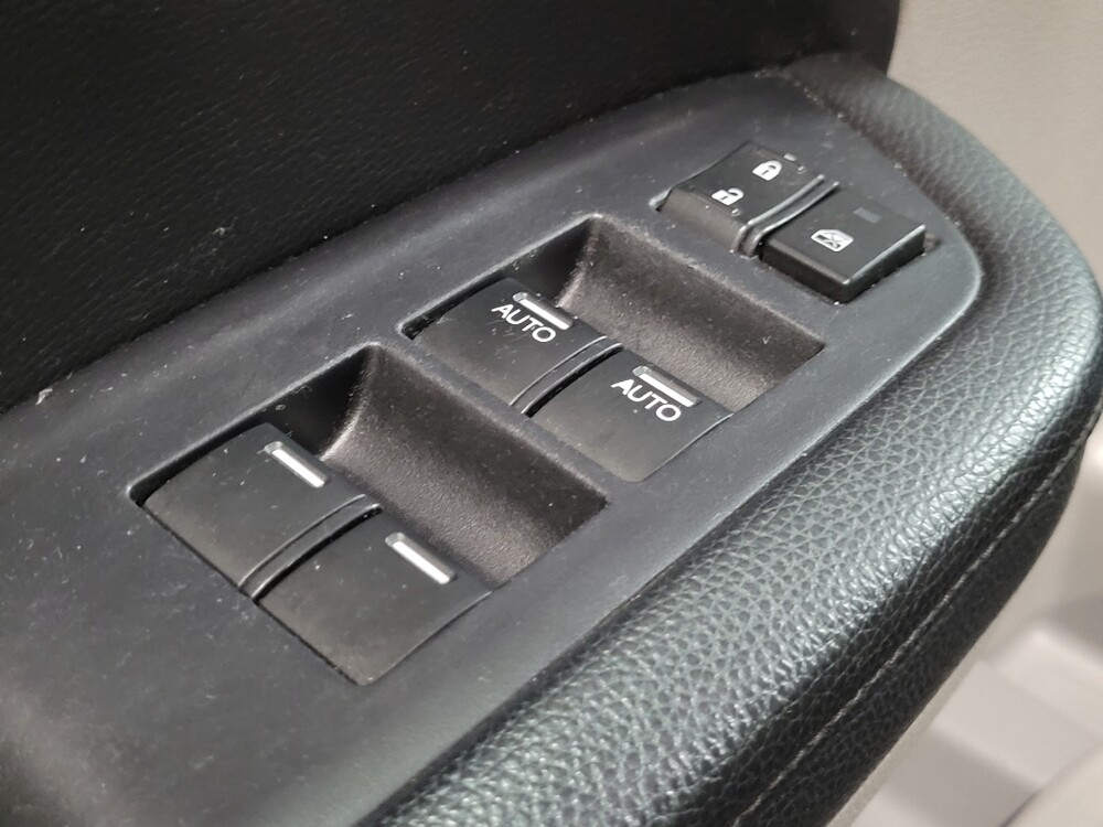 2019 Honda Pilot in Plymouth Meeting, PA 19462 - 18094657 27