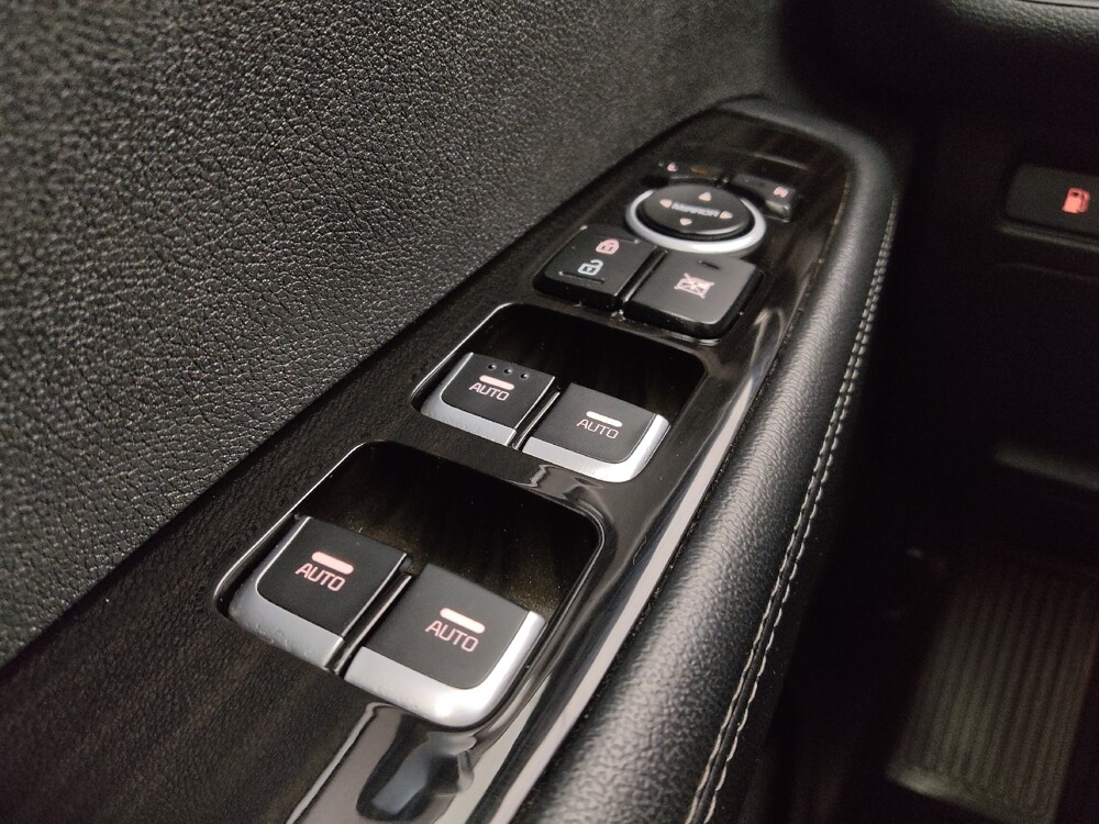 2020 Kia Sorento in Gladstone, MO 64118 - 18094663 27