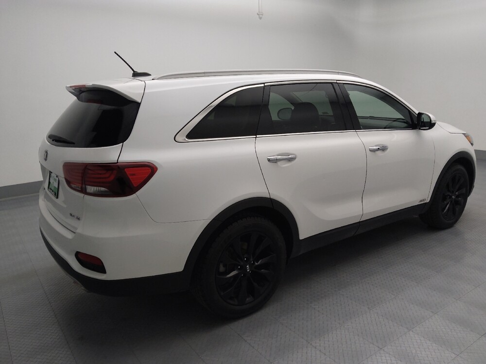 2020 Kia Sorento in Gladstone, MO 64118 - 18094663 10