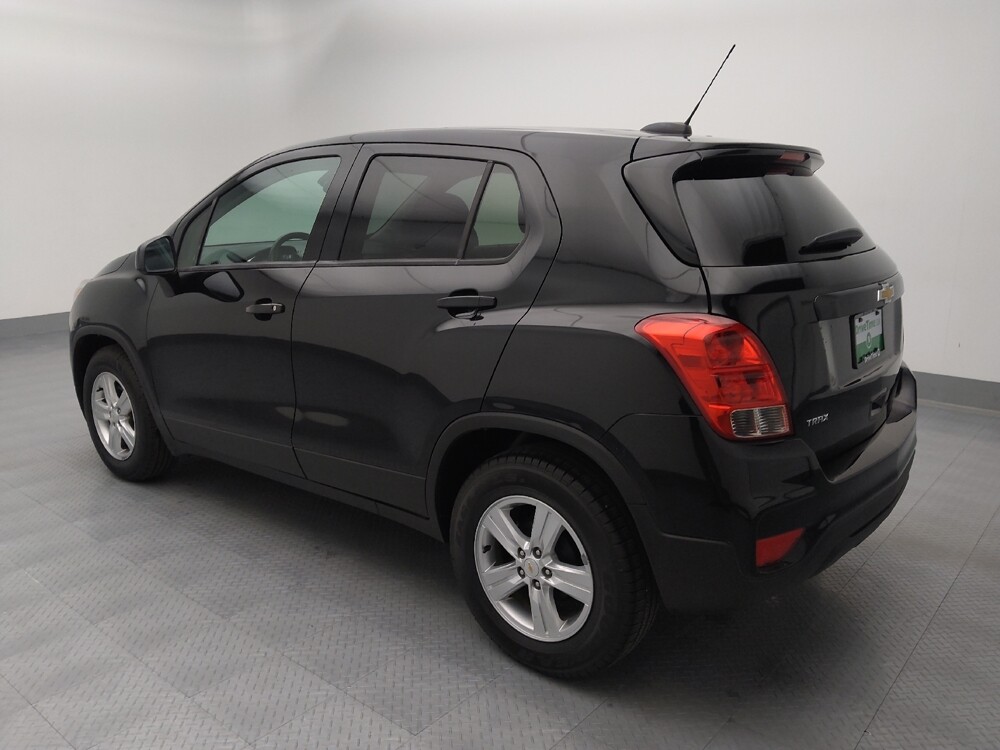 2021 Chevrolet Trax in Gladstone, MO 64118 - 18094664 3