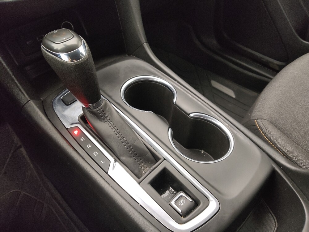 2021 Chevrolet Equinox in St. Louis, MO 63136 - 18094665 26