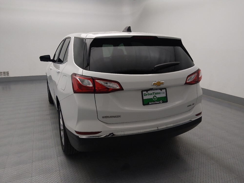 2021 Chevrolet Equinox in St. Louis, MO 63136 - 18094665 6