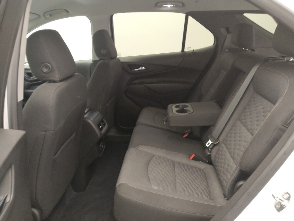 2021 Chevrolet Equinox in St. Louis, MO 63136 - 18094665 18