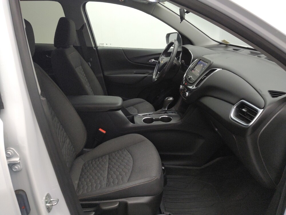 2021 Chevrolet Equinox in St. Louis, MO 63136 - 18094665 21