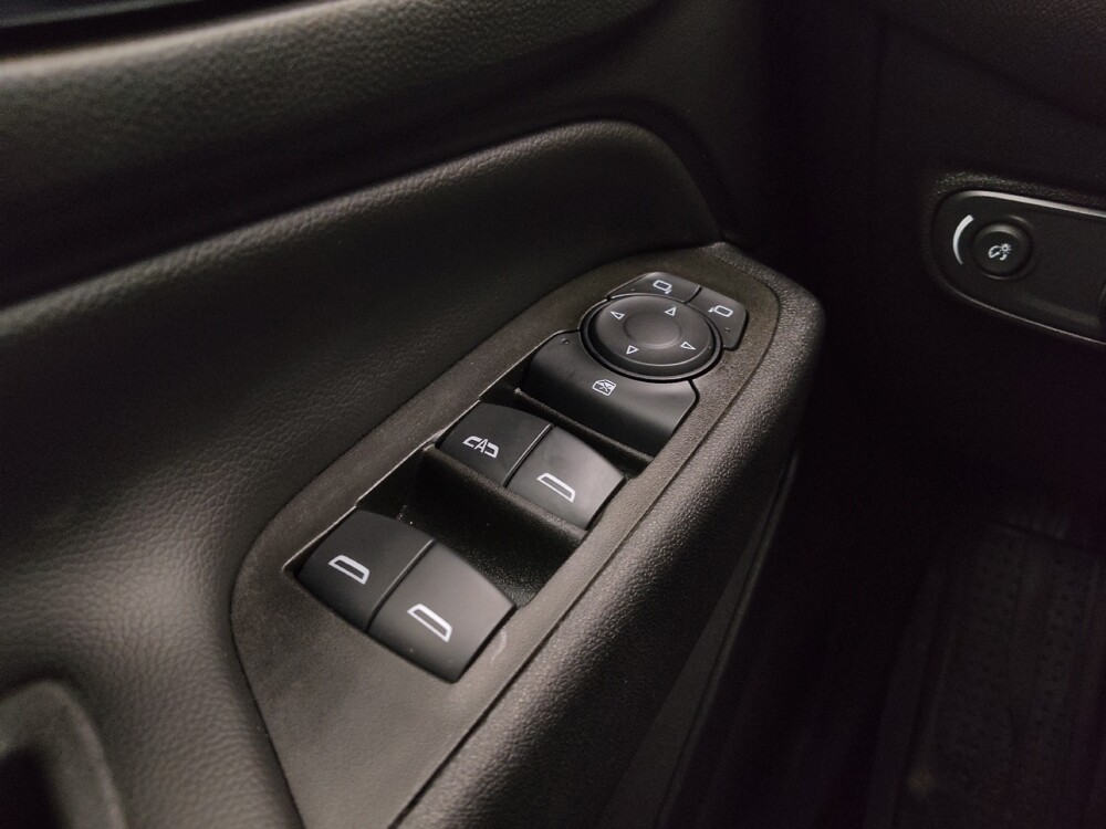 2021 Chevrolet Equinox in St. Louis, MO 63136 - 18094665 27