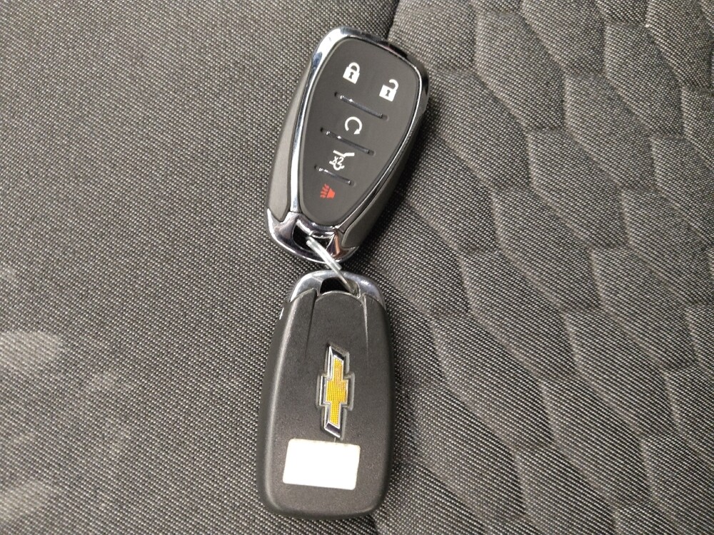 2021 Chevrolet Equinox in St. Louis, MO 63136 - 18094665 32