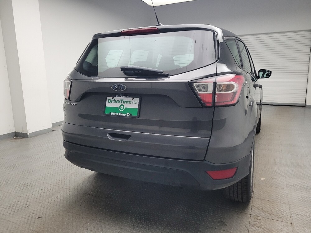 2017 Ford Escape in Eastpointe, MI 48021 - 18094668 7