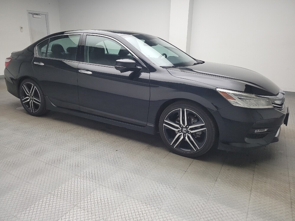 2017 Honda Accord in Madison, TN 37115 - 18094671 11