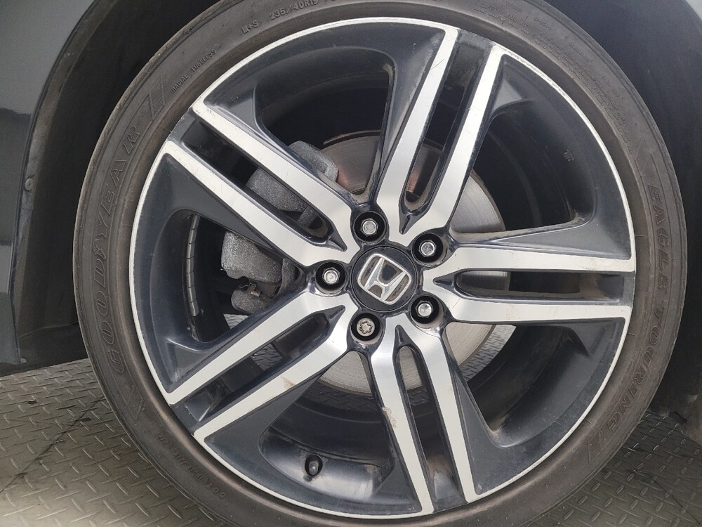 2017 Honda Accord in Madison, TN 37115 - 18094671 31