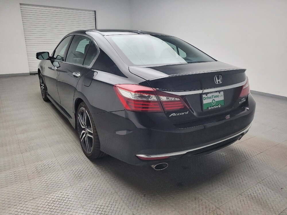 2017 Honda Accord in Madison, TN 37115 - 18094671 5