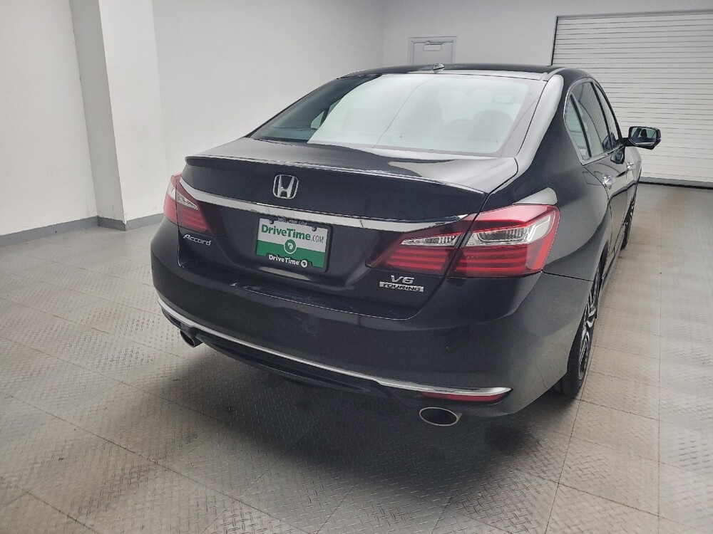 2017 Honda Accord in Madison, TN 37115 - 18094671 7