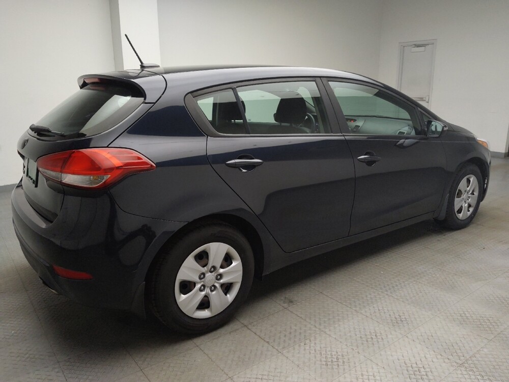 2017 Kia Forte in Madison, TN 37115 - 18094673 10