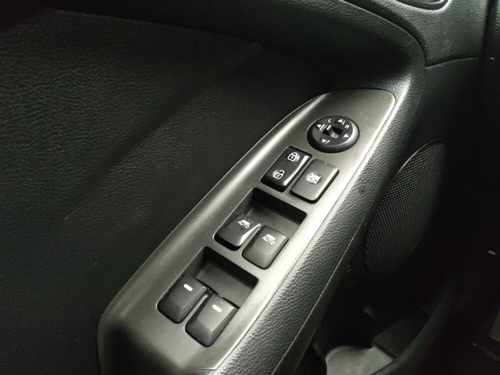 2017 Kia Forte in Madison, TN 37115 - 18094673 27