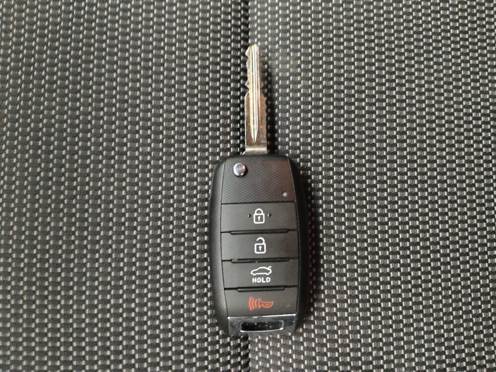 2017 Kia Forte in Madison, TN 37115 - 18094673 32