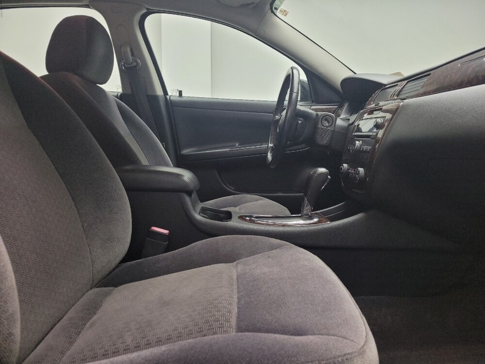 2014 Chevrolet Impala in Madison, TN 37115 - 18094674 21