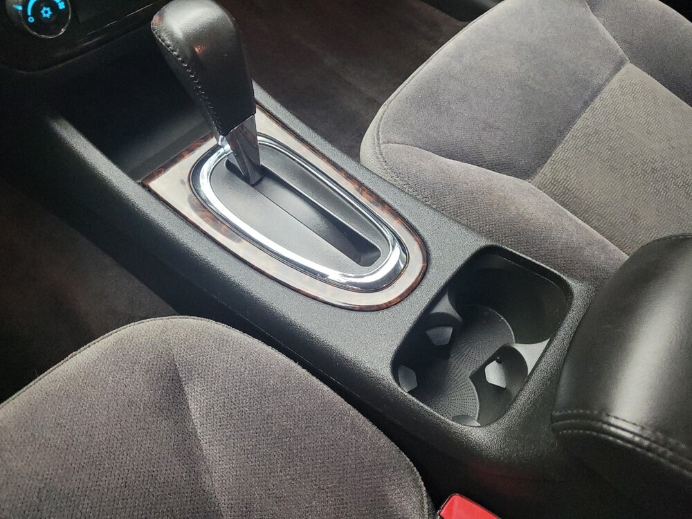 2014 Chevrolet Impala in Madison, TN 37115 - 18094674 26