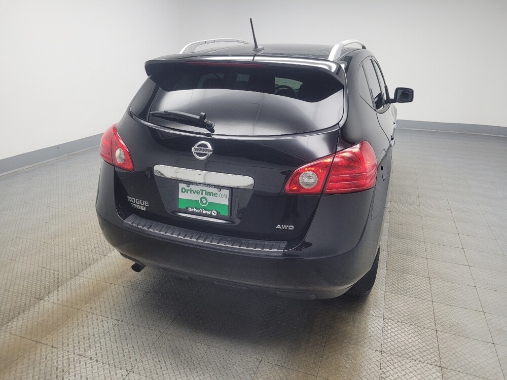 2015 Nissan Rogue in Highland, IN 46322 - 18094678 7