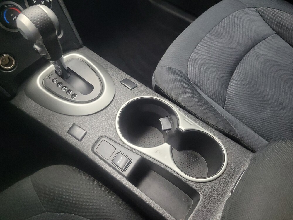 2015 Nissan Rogue in Highland, IN 46322 - 18094678 26