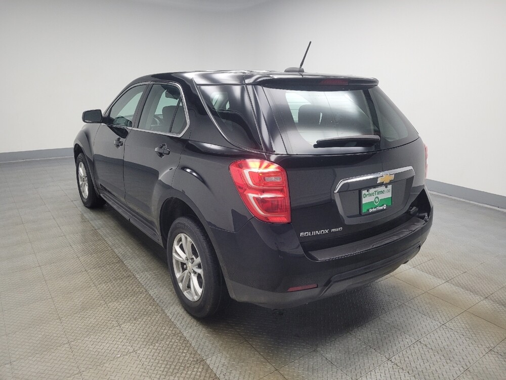 2017 Chevrolet Equinox in Highland, IN 46322 - 18094679 5
