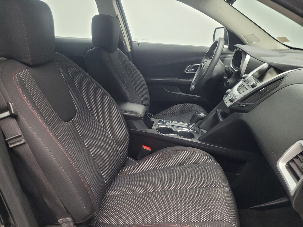 2017 Chevrolet Equinox in Highland, IN 46322 - 18094679 21