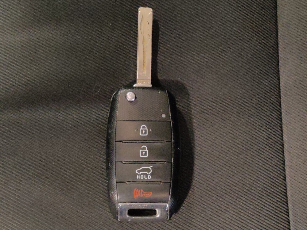 2016 Kia Soul in Charleston, SC 29414 - 18094688 32