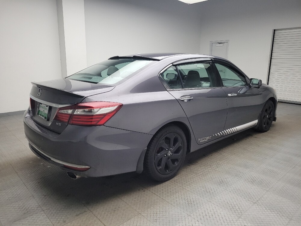 2017 Honda Accord in Madison, TN 37115 - 18094698 10