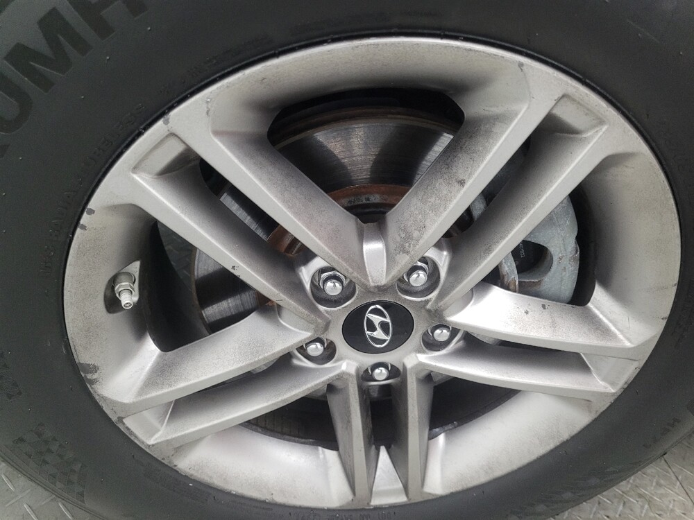 2018 Hyundai Santa Fe in Conyers, GA 30094 - 18094702 31