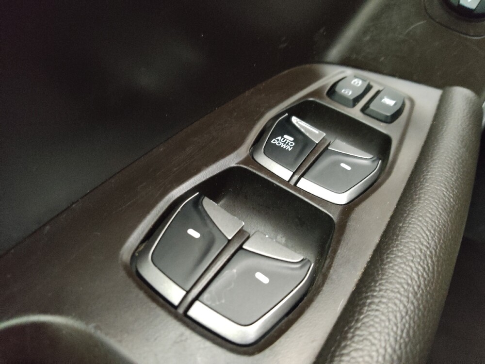 2018 Hyundai Santa Fe in Conyers, GA 30094 - 18094702 27