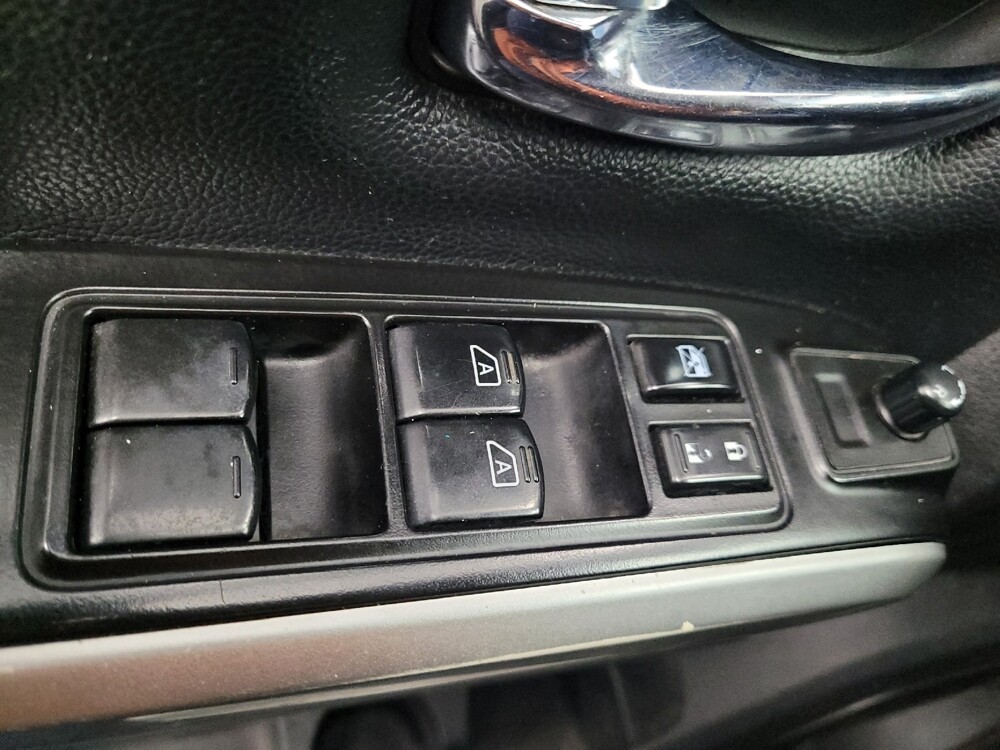 2018 Nissan Titan in Memphis, TN 38115 - 18094708 27