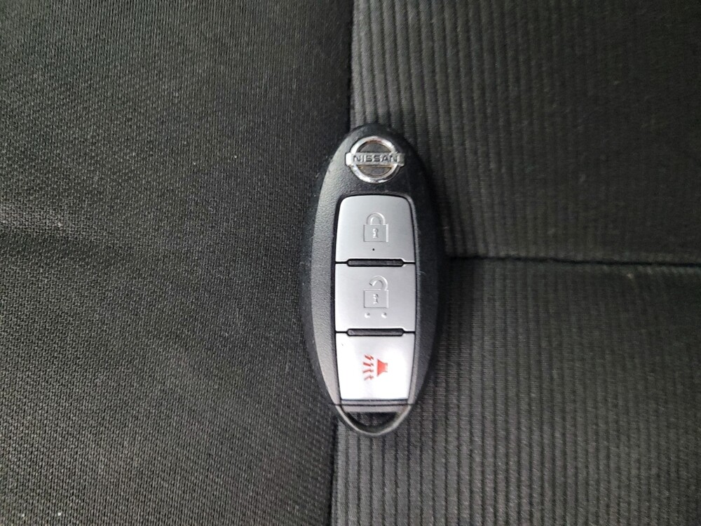 2018 Nissan Titan in Memphis, TN 38115 - 18094708 32