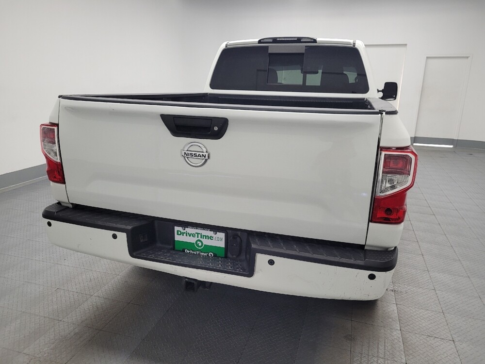 2018 Nissan Titan in Memphis, TN 38115 - 18094708 7