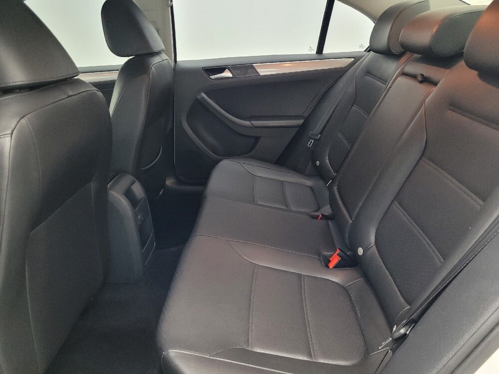 2017 Volkswagen Jetta in Sanford, FL 32773 - 18094709 18