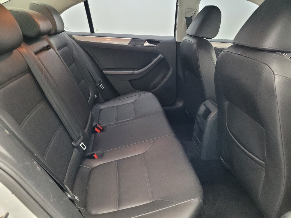 2017 Volkswagen Jetta in Sanford, FL 32773 - 18094709 19