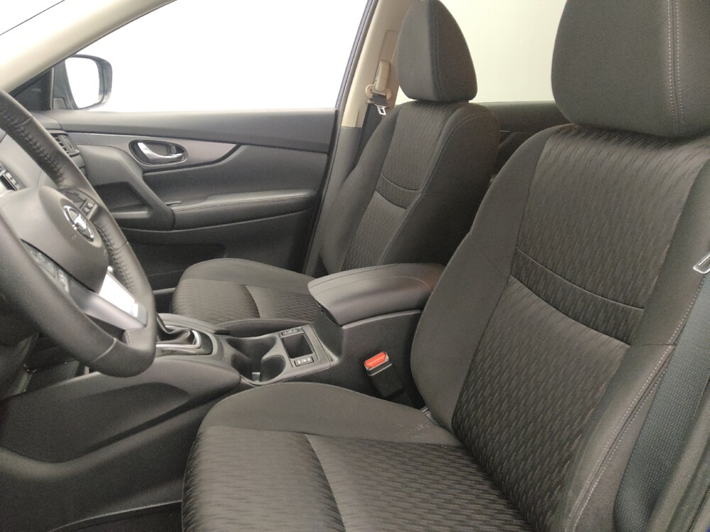 2020 Nissan Rogue in Jacksonville, FL 32225 - 18094716 17