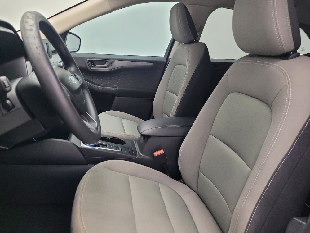 2020 Ford Escape in Jacksonville, FL 32225 - 18094719 17