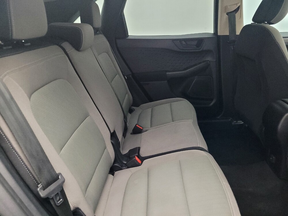 2020 Ford Escape in Jacksonville, FL 32225 - 18094719 19