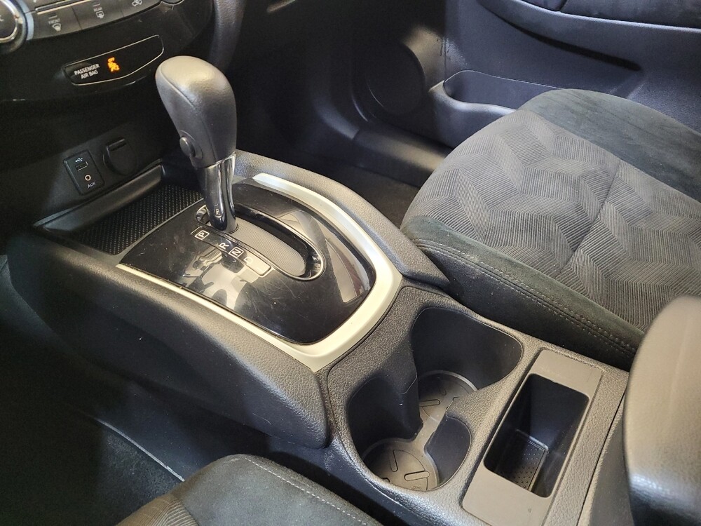 2016 Nissan Rogue in Maple Heights, OH 44137 - 18094724 26