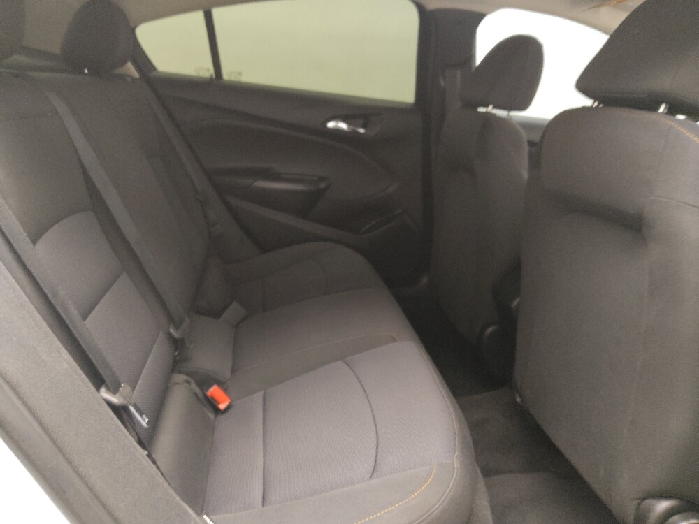 2018 Chevrolet Cruze in Tyler, TX 75701 - 18094731 19