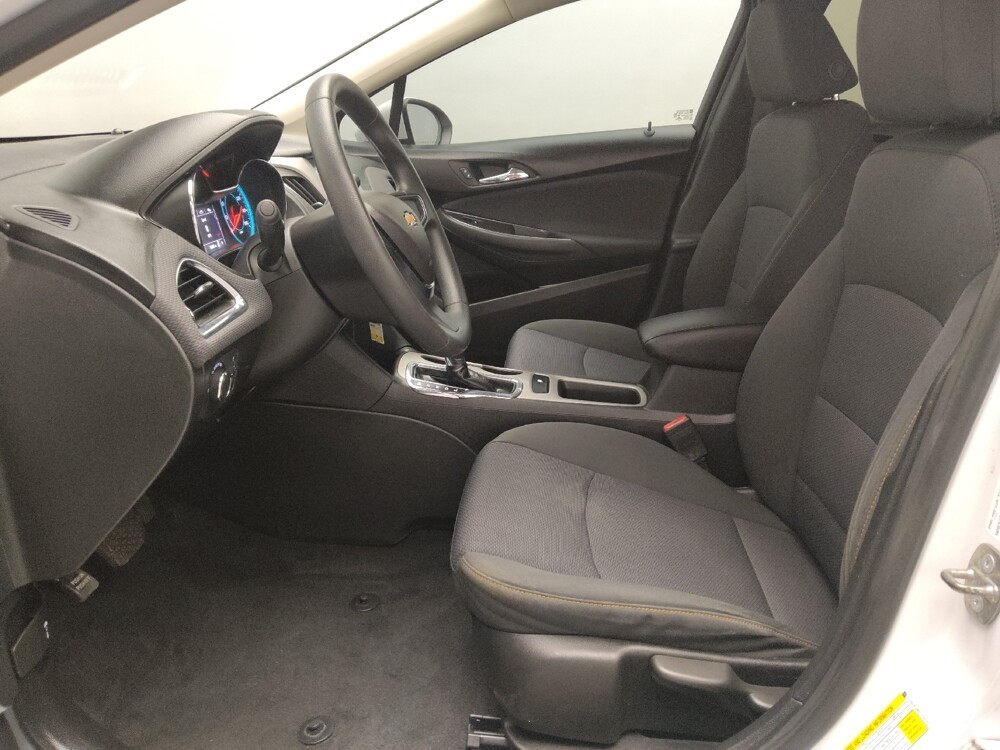 2018 Chevrolet Cruze in Tyler, TX 75701 - 18094731 17