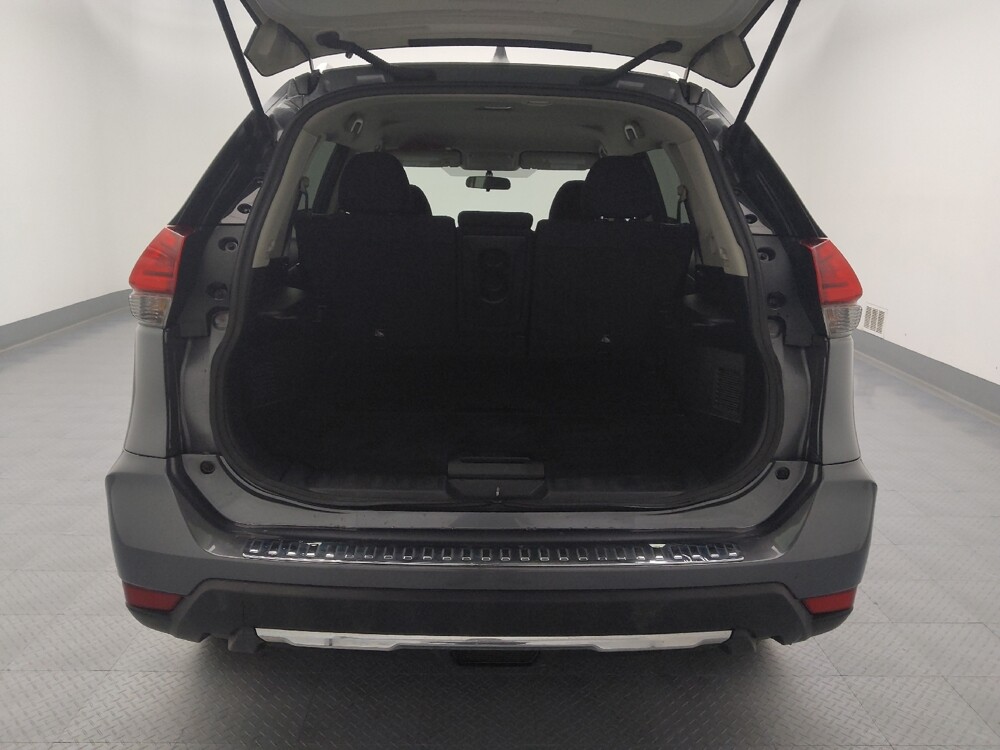 2017 Nissan Rogue in St. Louis, MO 63136 - 18094733 29