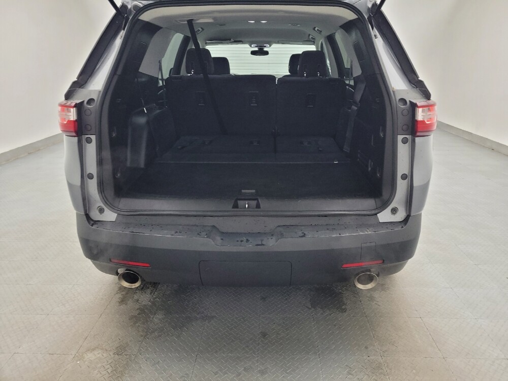 2018 Chevrolet Traverse in Fayetteville, NC 28304 - 18094735 29