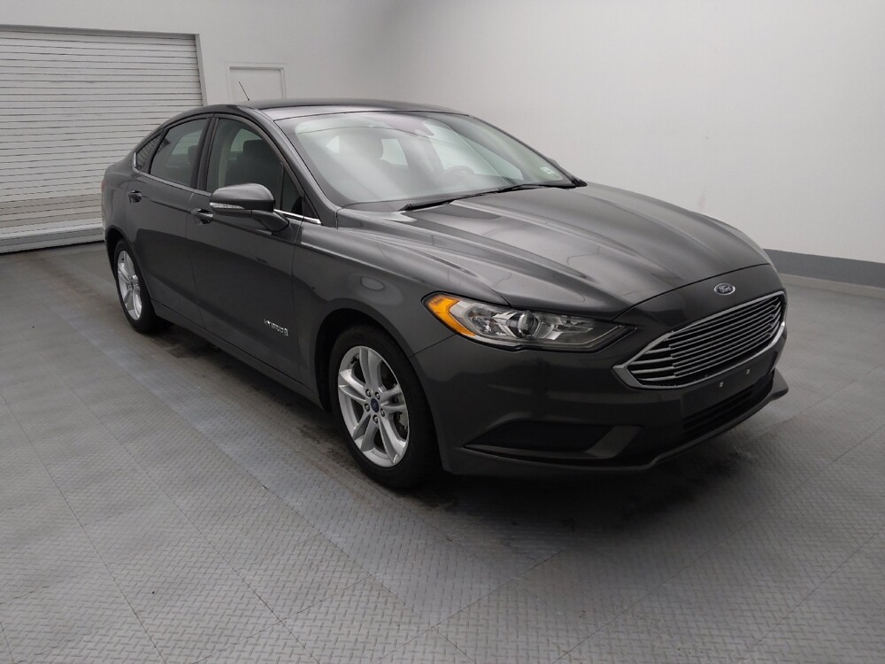 2018 Ford Fusion in Lakewood, CO 80215 - 18094741 13
