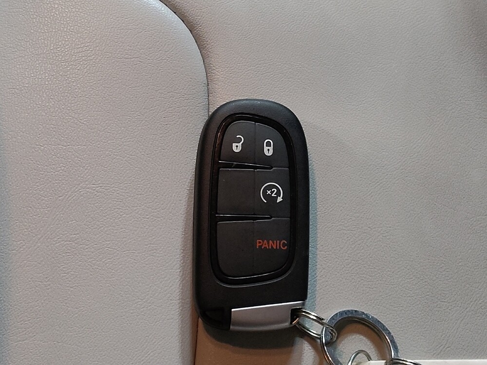 2021 Jeep Cherokee in Plano, TX 75074 - 18094751 32