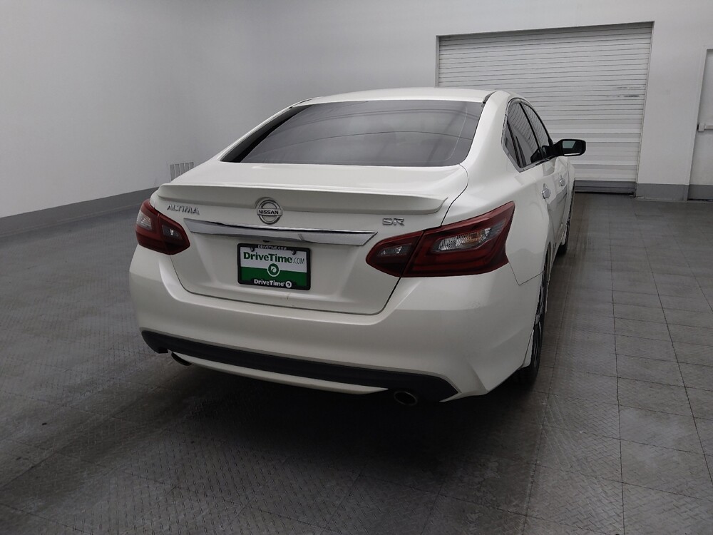 2018 Nissan Altima in Savannah, GA 31419 - 18094755 7