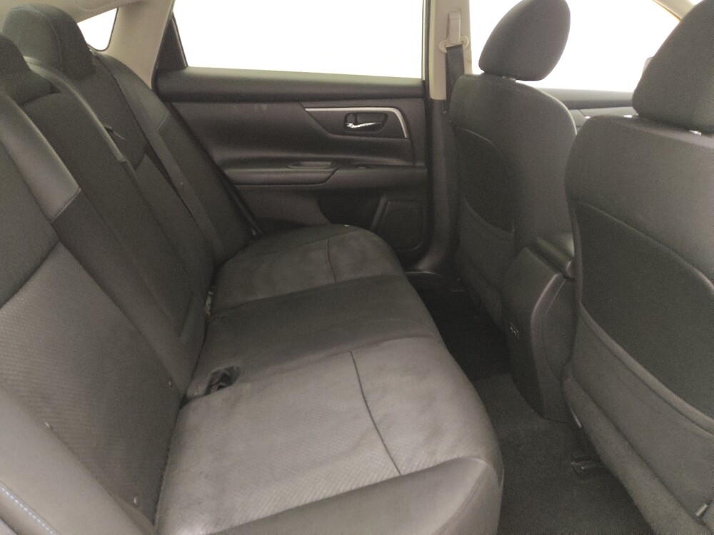 2018 Nissan Altima in Savannah, GA 31419 - 18094755 19