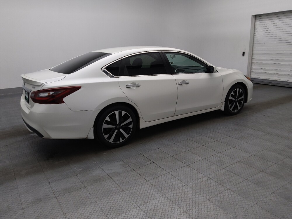 2018 Nissan Altima in Savannah, GA 31419 - 18094755 10
