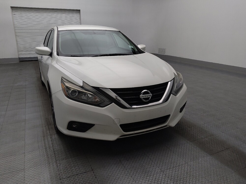 2018 Nissan Altima in Savannah, GA 31419 - 18094755 14