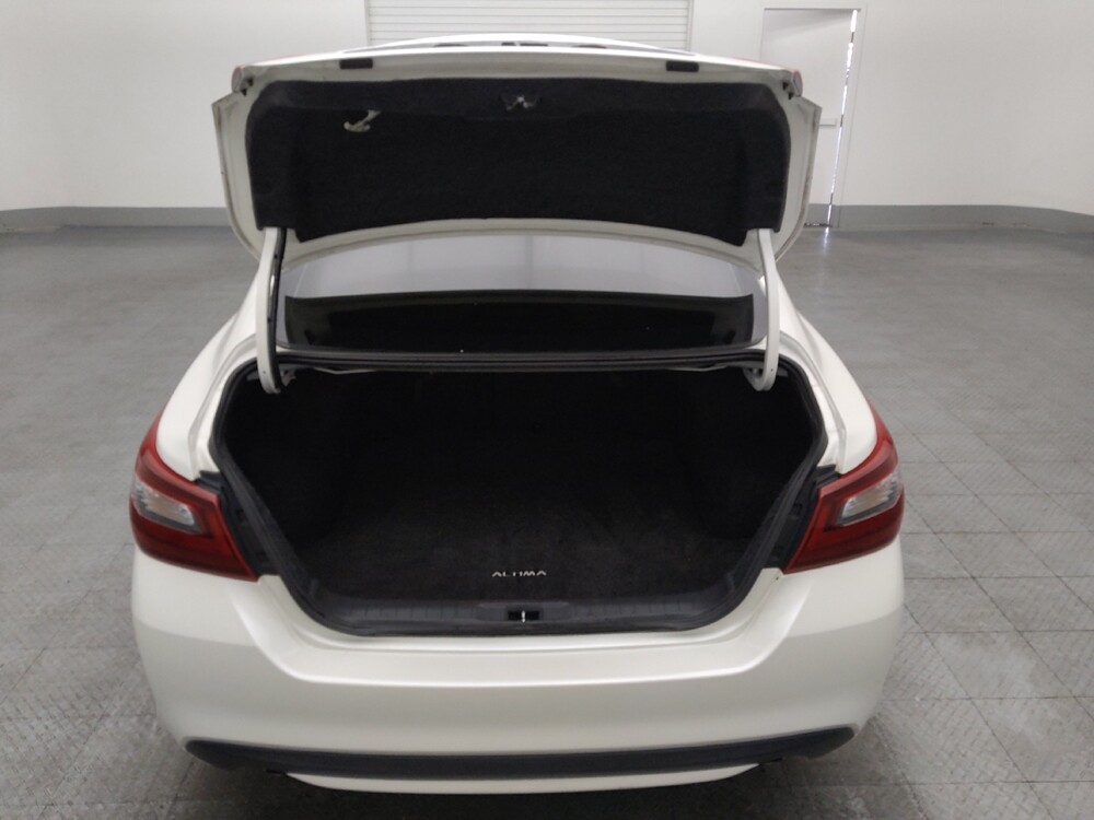 2018 Nissan Altima in Savannah, GA 31419 - 18094755 29