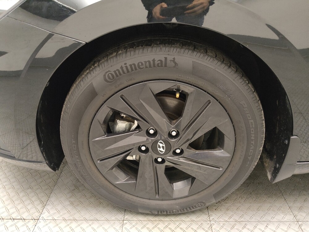 2022 Hyundai Elantra in Peoria, IL 61615 - 18094763 31